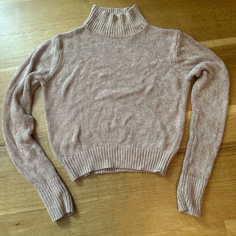 Wilfred Turtleneck Sweater in Soft Beige